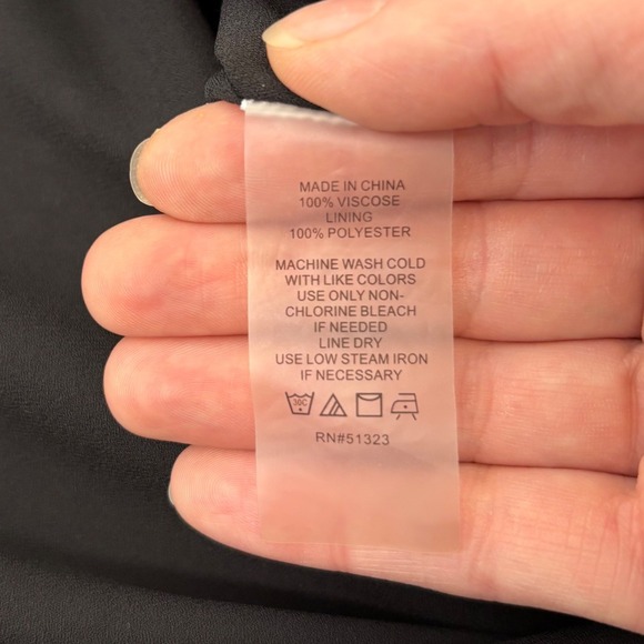 Vince Camuto Black Floral Print Shift Dress, women's Size 14W, Bell Sleeve - Picture 11 of 15